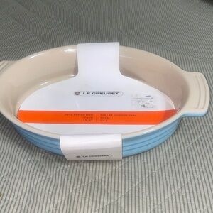 Brand New Le Creuset 10 1/2” oval baking dish